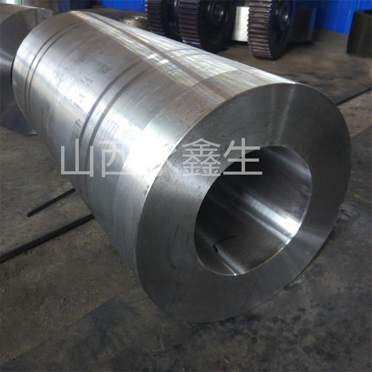 臂架根部鋼套鍛造 臂架根部鋼套鍛造